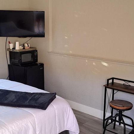 Roseville Properties 外观 照片
